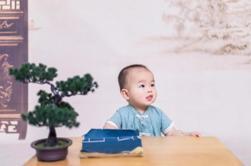 琼中宝宝什么时候攒肚 琼中宝宝什么时候攒肚